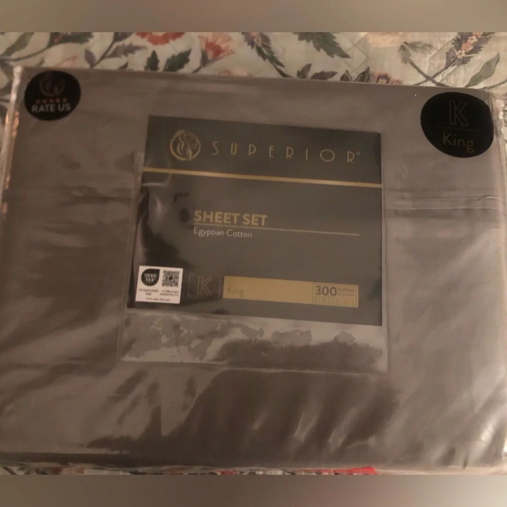 Brand New Superior King Sheet Set in Grey